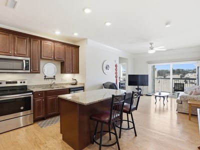 2 Francis Dr #405, Andover, MA, 01810