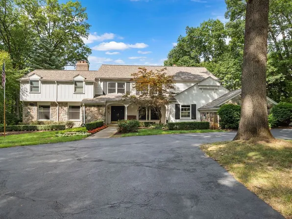 28899 Millbrook Rd, Farmington Hills, MI 48334