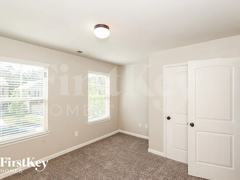 5458 Union Hill Ct — Photo 13
