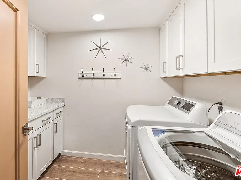 7782 Lookout Dr — Photo 60