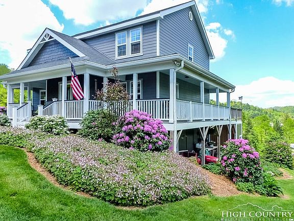 4th image of 145 Farm Valley Ln