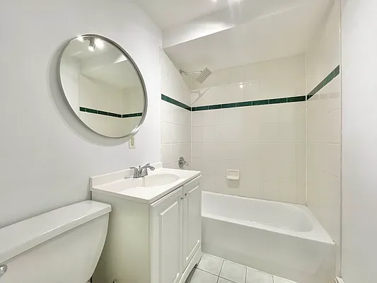 Rented by Doorway NYC, LLC | media 8