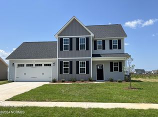 309 Winnsboro Rd, Raeford, NC 28376