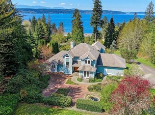 4193 S Camano Dr, Camano Island, WA 98282