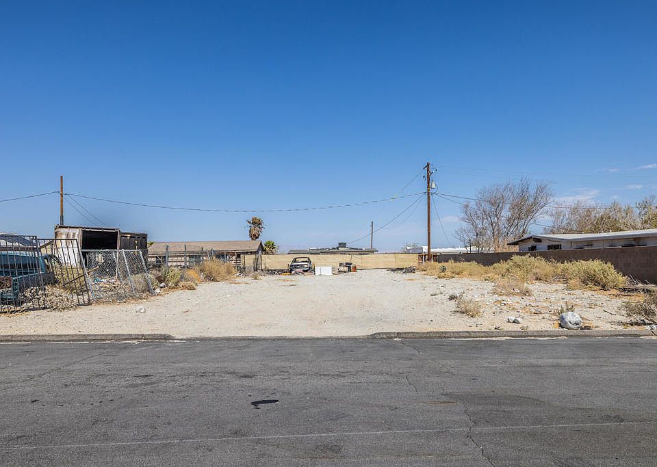 2nd image of LOT 200 Oreana Way