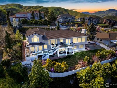 1907 Broadview, Wenatchee, WA, 98801