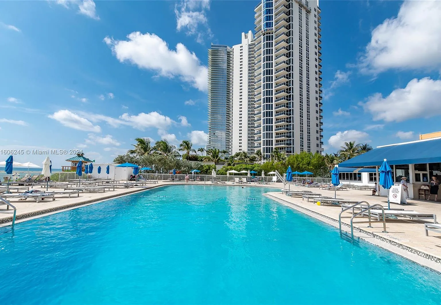 The Aventura Beach Club C — Photo 4