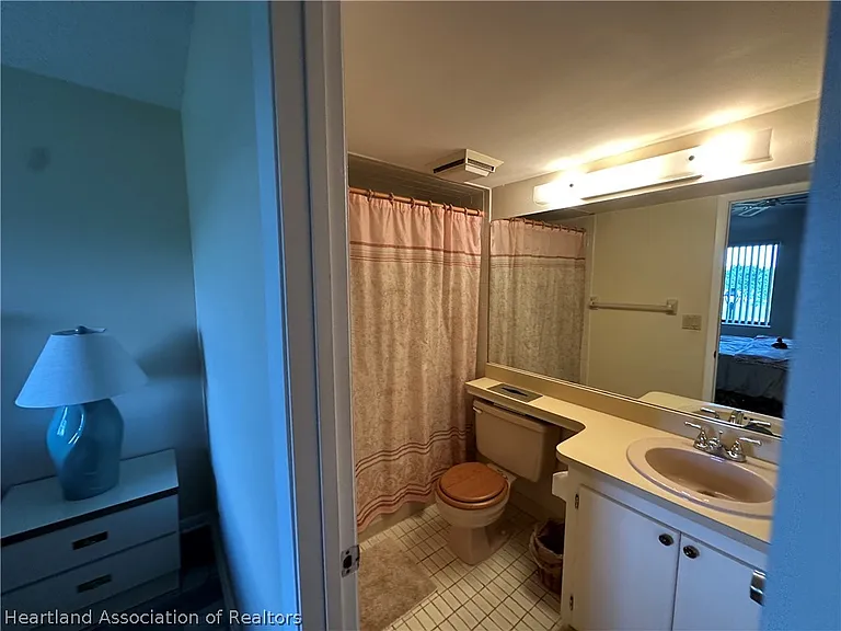 5528 Matanzas Dr — Photo 17