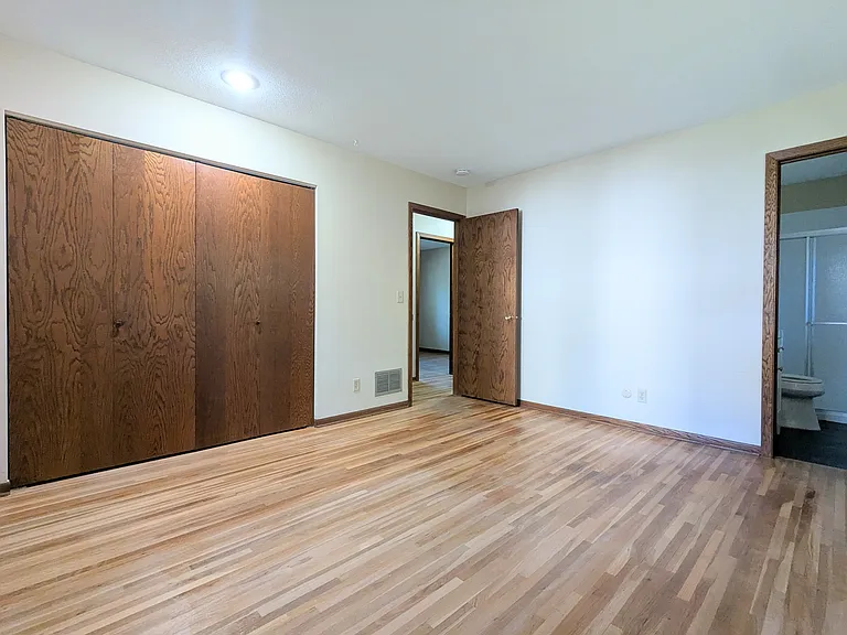 6065 Oakwood Rd — Photo 15