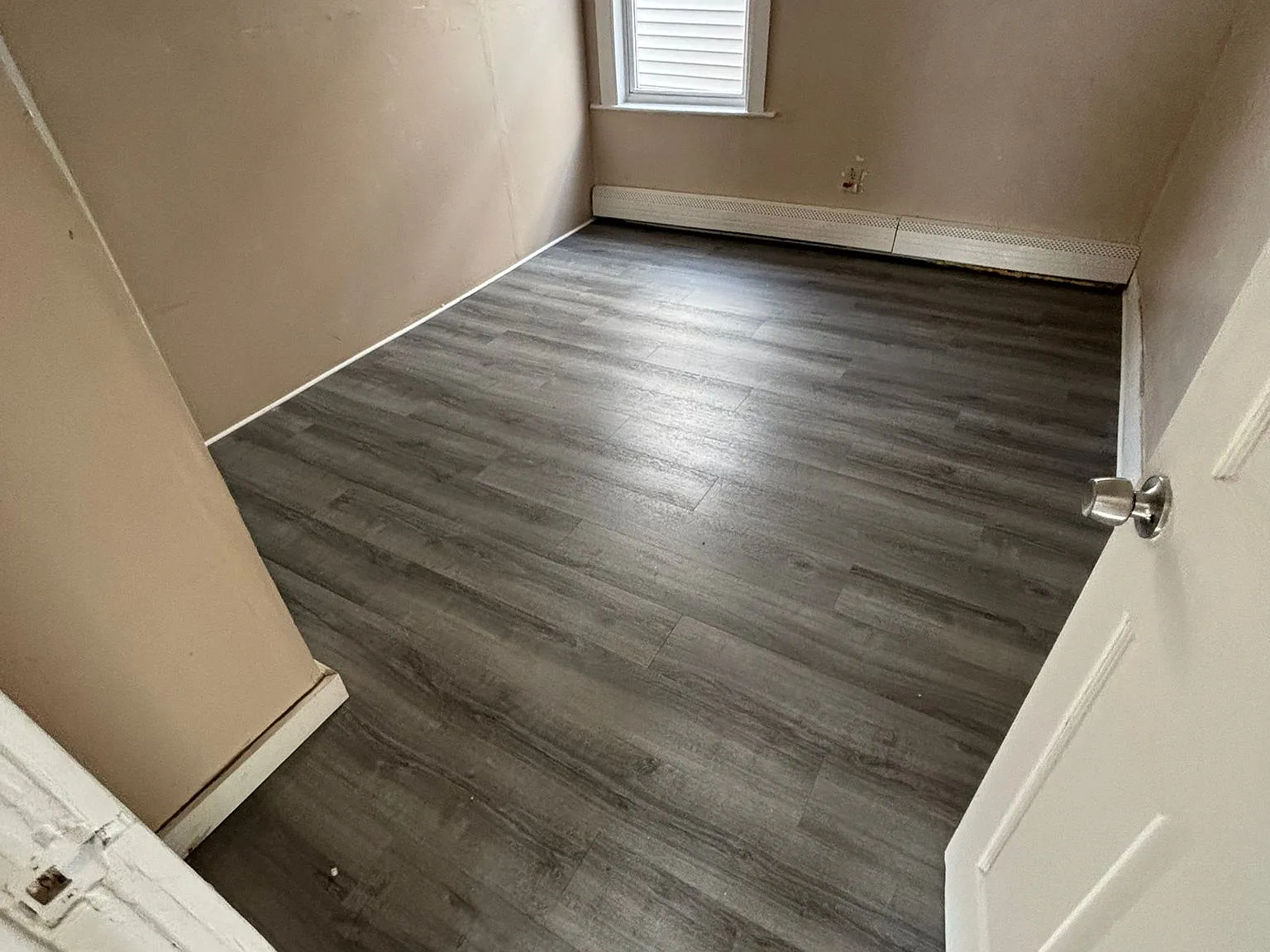 3 bed, 1000 sqft, $2,500 — Photo 1