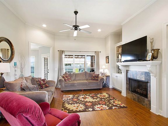 4th image of 117 Countrywood Pl