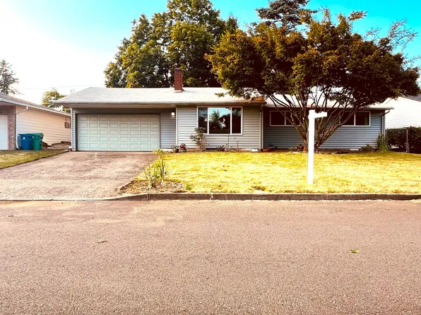 17821 SE Kelly St, Portland, OR 97236