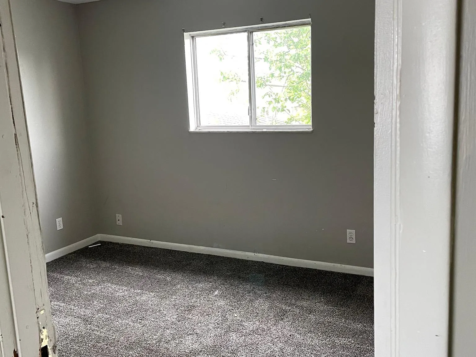 839 Keck Ave — Photo 4