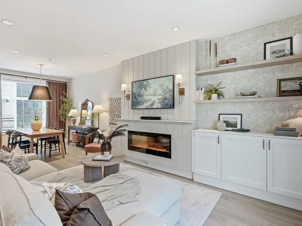 22128 48a Ave #30, Langley, BC V3A 3N7