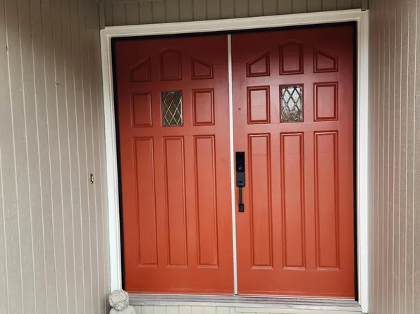 2591 Cedar Links Dr, Medford, OR 97504