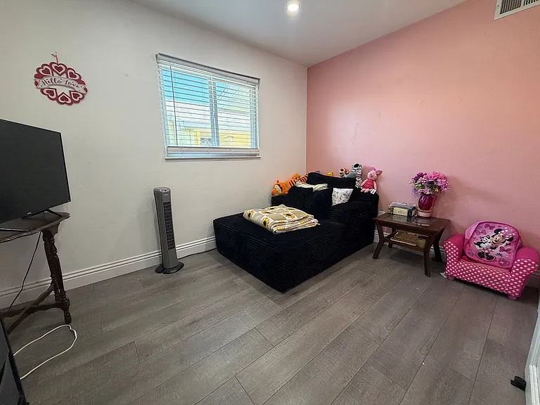 3163 Portsmouth Dr — Photo 13