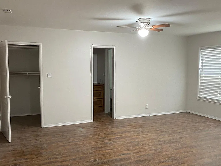 1405 E Ocean Blvd #3 — Photo 4