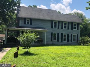 5610 Lambert Dr, Temple Hills, MD 20748