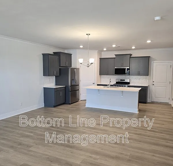 2000 Harlequin Dr — Photo 3