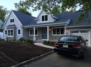 180 Grand Ave, Park Ridge, NJ 07656