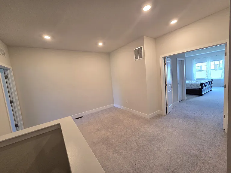 51 Gerhard Pl — Photo 8