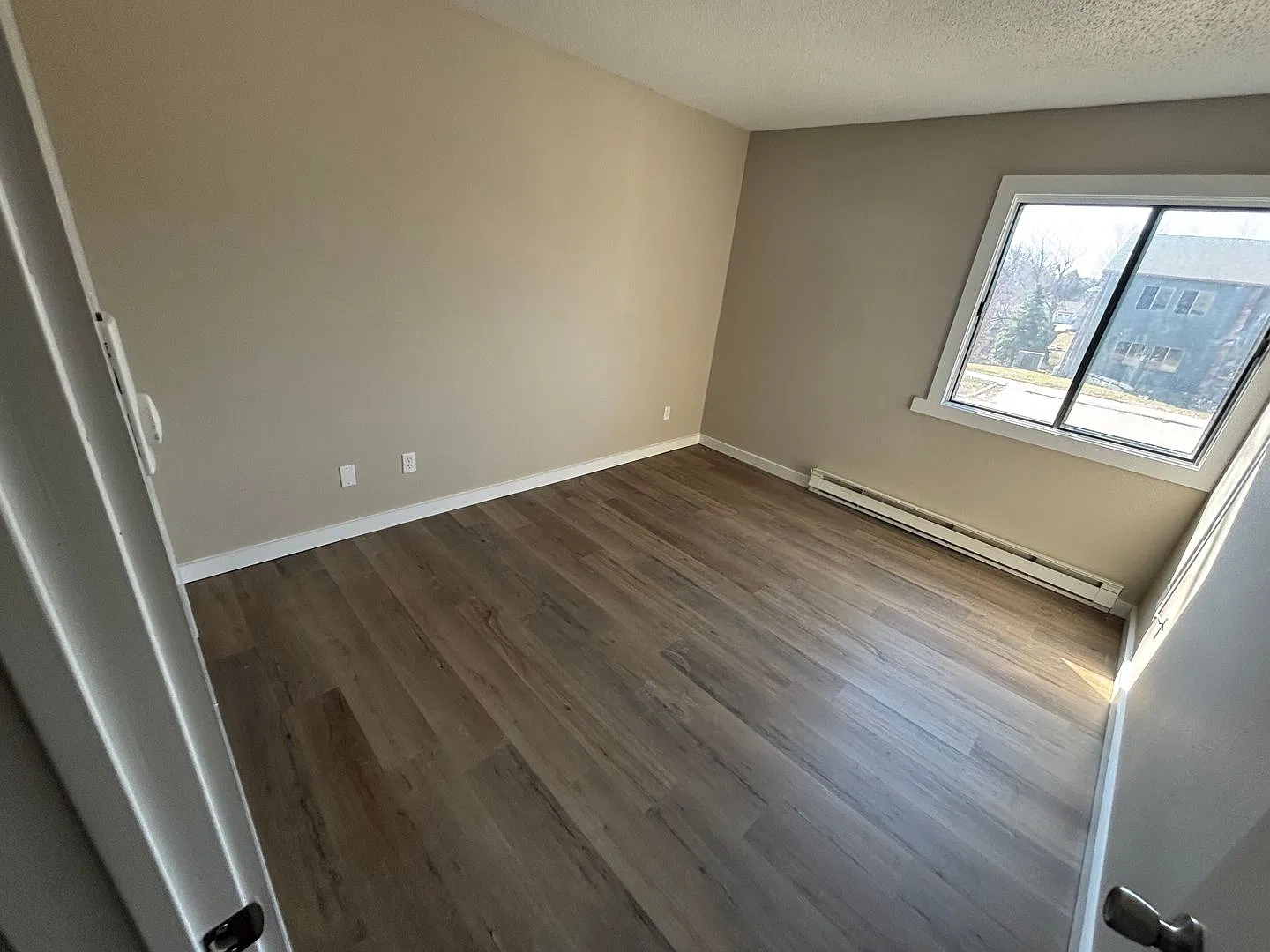 Two bedroom one bath apartment — Photo 3