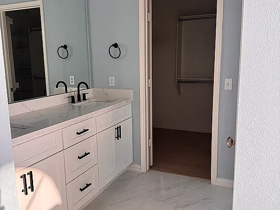 4712 Frost Hollow Dr — Photo 10