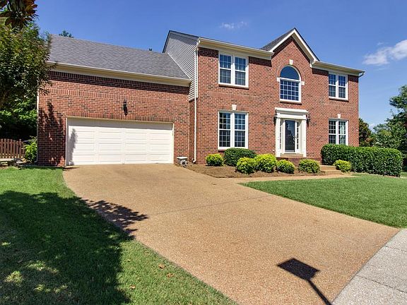 2nd image of 1268 Buckingham Cir
