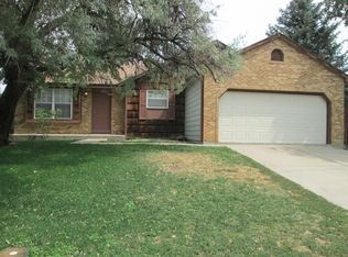 1694 S Espana Way, Aurora, CO 80017