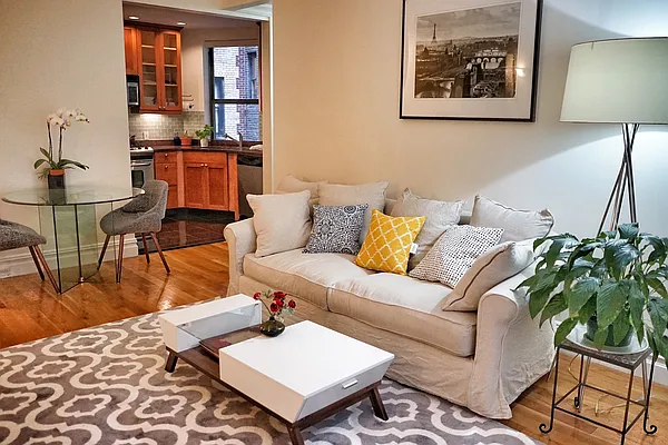 Sold by Owner | media 8