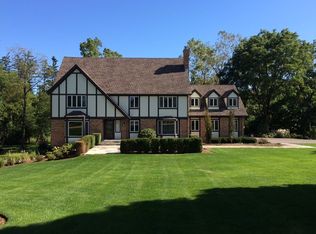 21080 N Highwood Rd, Kildeer, IL 60047