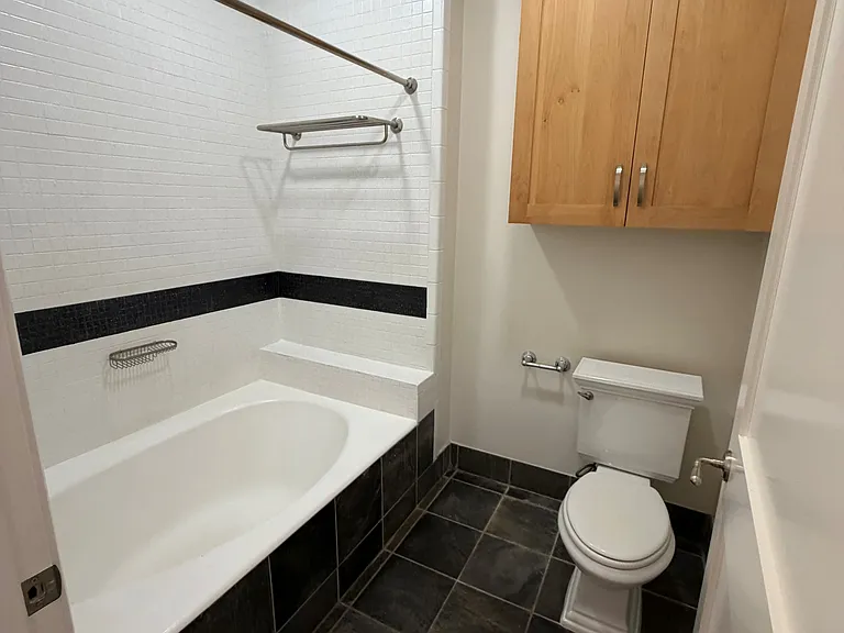 240 S Main St #302 — Photo 9