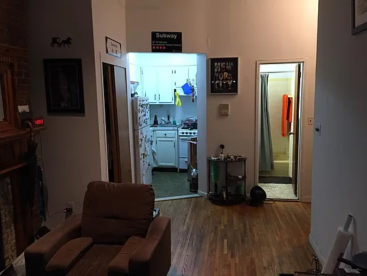 Rented by America Mecca Realty LLC | media 28