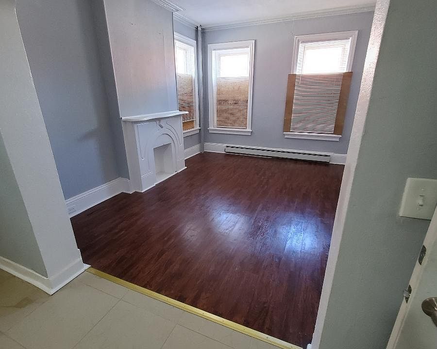 2nd image of 439 Martin Luther King Jr Blvd APT 1