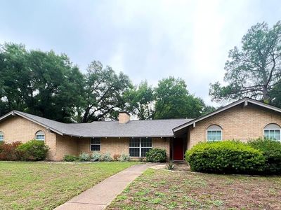 221 La Jolla Dr, Athens, TX, 75751