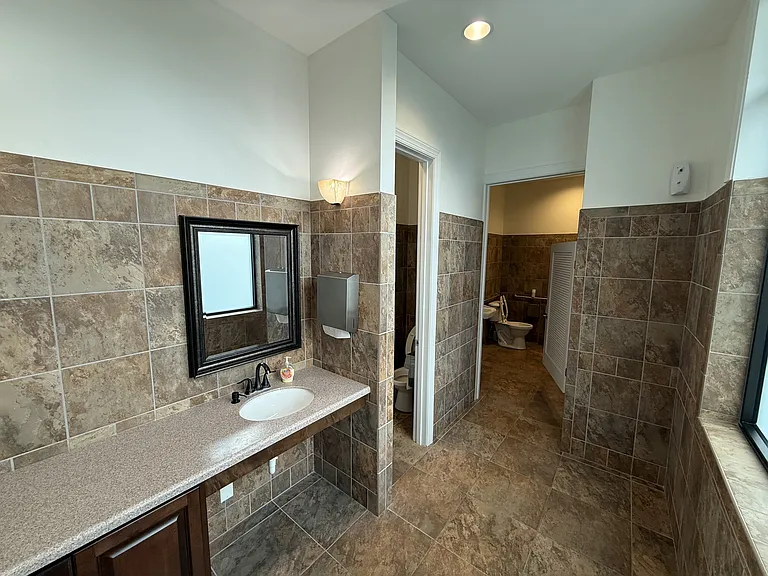 Men's Room