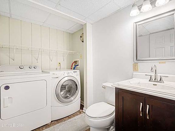 4th image of 205 Honeysuckle Ln #1-1-1