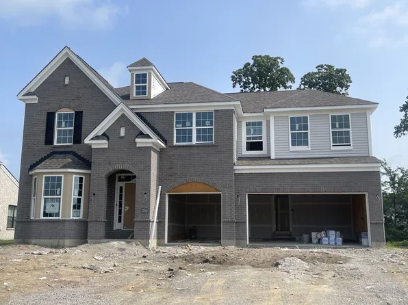 1740 Goldfinch Ln, Milford, OH 45150
