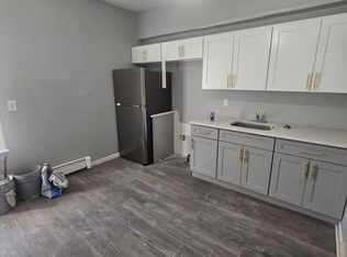 143 William St #1, Newburgh, NY 12550