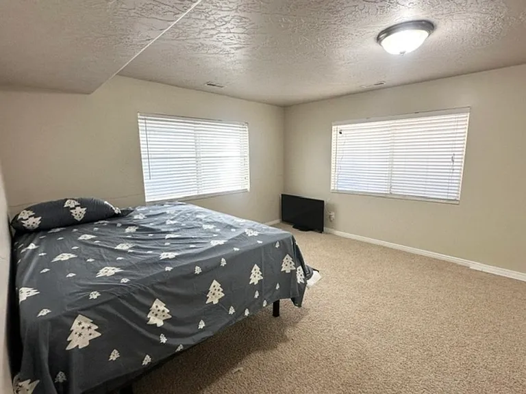 1563 W Turtle Dove Ln — Photo 13