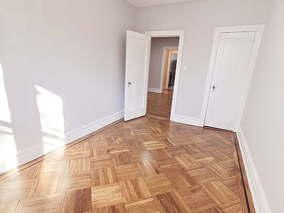 5th image of 232 Lexington Ave #2A