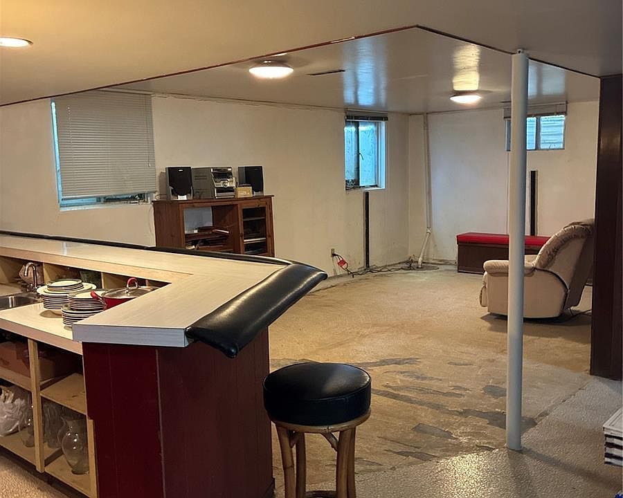 2nd image of 3413 S Akron Street