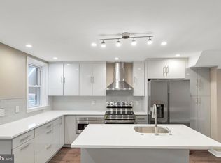 7194 Locust St, Upper Darby, PA 19082