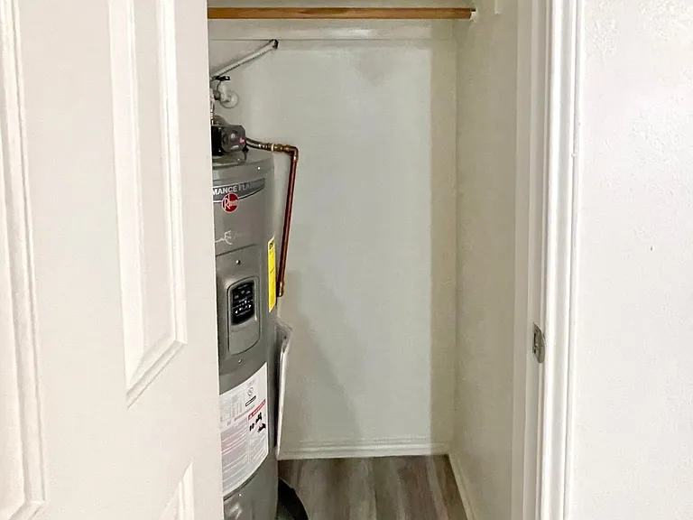 5720 Marquita Ave #7 — Photo 11