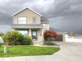 5844 W First Light Cir, Herriman, UT 84096