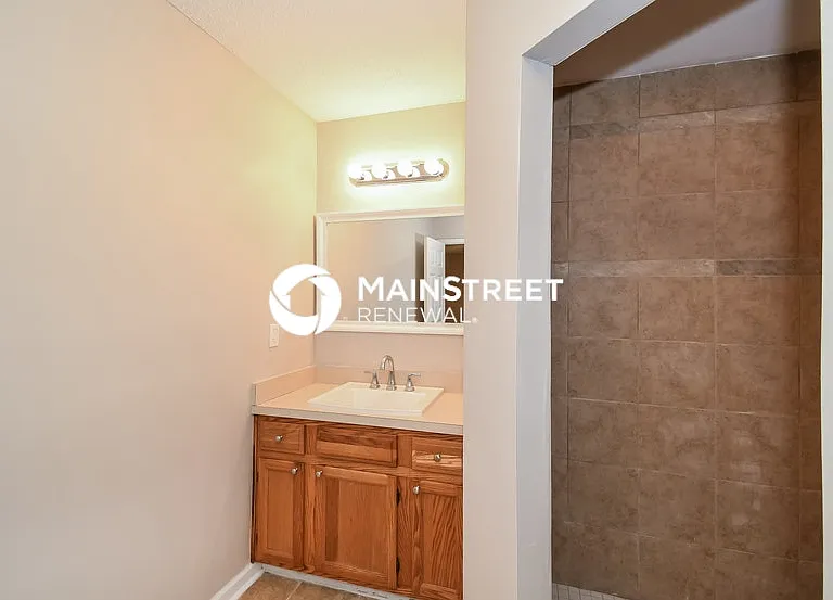 3652 Wilson Blvd W — Photo 15