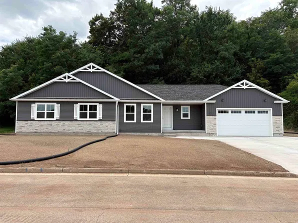721 Forest Edge, Mazomanie, WI 53560