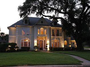 7102 Cherry Hills Rd, Houston, TX 77069