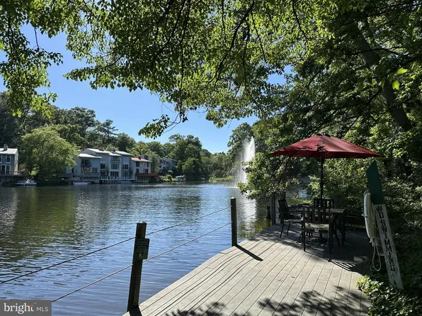 1550 Moorings Dr, Reston, VA 20190