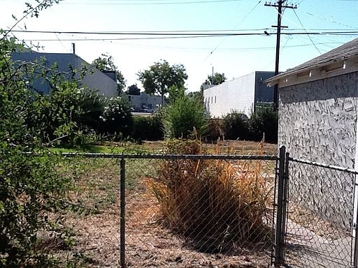 4th image of 1816 El Monte Ave